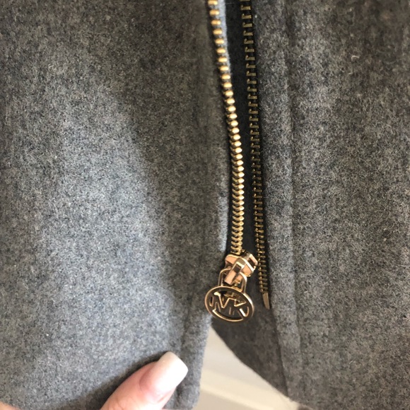 Michael Kors Belted Front-ZIP Trench Coat - Picture 5 of 6